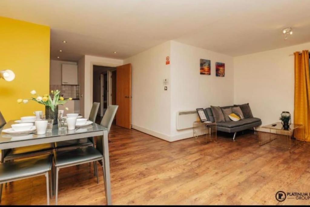 Sl Luxury 2 Bed Broad St Home 伯明翰 外观 照片